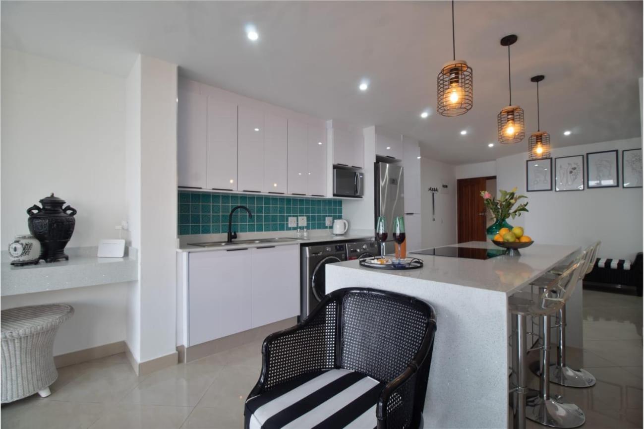 Simla Luxury 11 * Margate