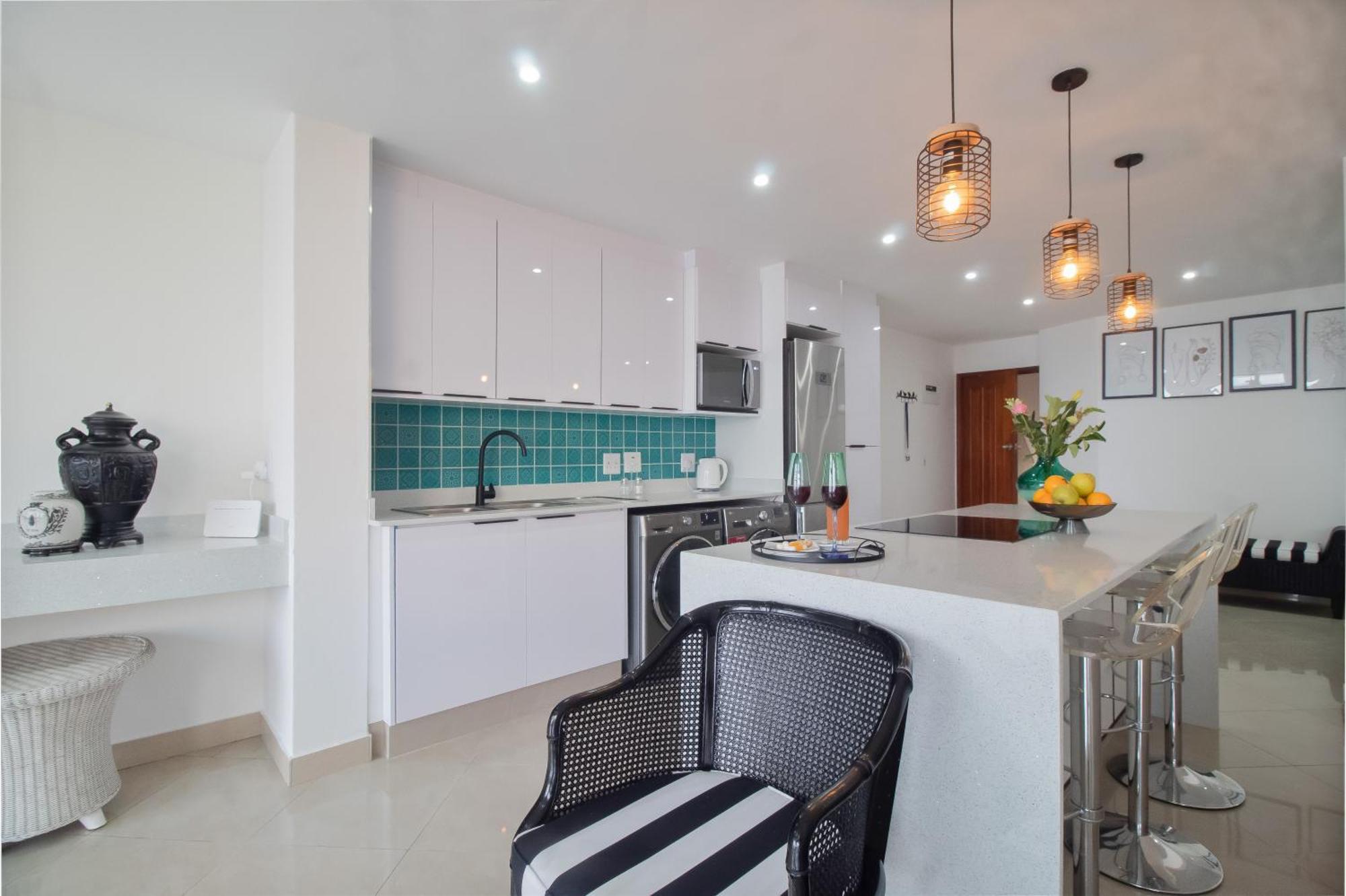 Simla Luxury 11 * Margate